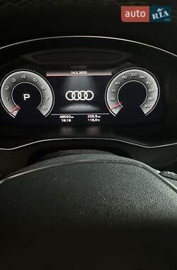 Седан Audi A6 2022 в 