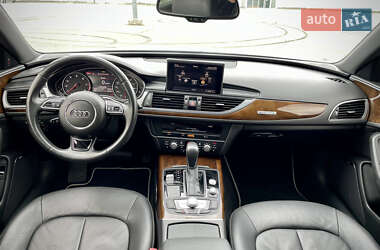 Седан Audi A6 2016 в 
