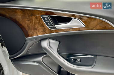 Седан Audi A6 2016 в 