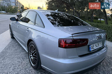 Седан Audi A6 2015 в 