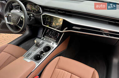 Седан Audi A6 2023 в 