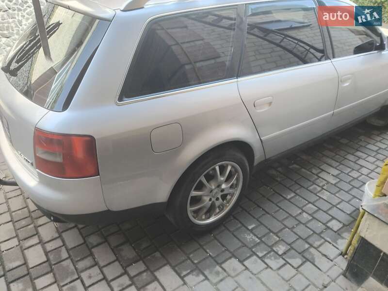 Универсал Audi A6 2002 в Ровно