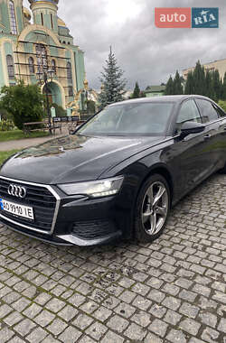 Седан Audi A6 2021 в 