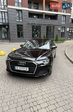 Седан Audi A6 2021 в 