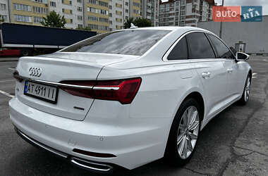 Седан Audi A6 2019 в 