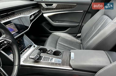 Седан Audi A6 2019 в 