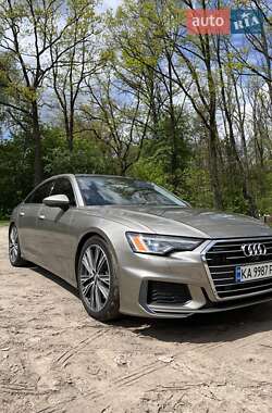 Седан Audi A6 2019 в 