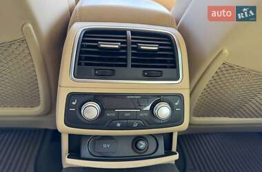 Седан Audi A6 2012 в 