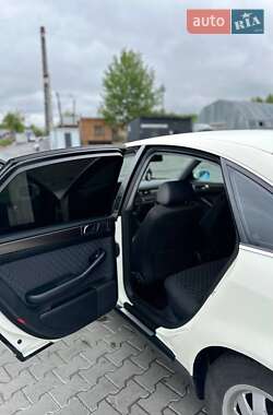 Седан Audi A6 1998 в 