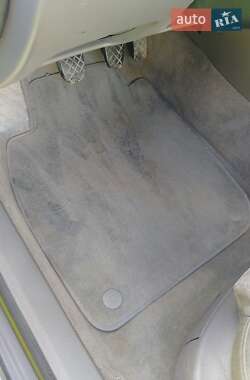 Седан Audi A6 2002 в 