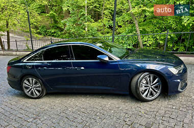 Седан Audi A6 2018 в 