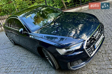 Седан Audi A6 2018 в 