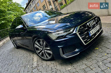 Седан Audi A6 2018 в 