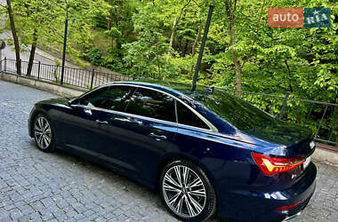 Седан Audi A6 2018 в 