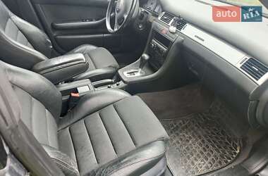 Седан Audi A6 2002 в 