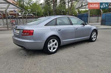 Седан Audi A6 2004 в 