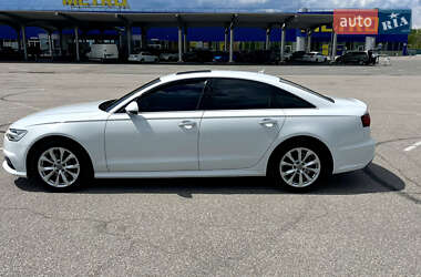 Седан Audi A6 2018 в 