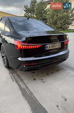 Седан Audi A6 2021 в 