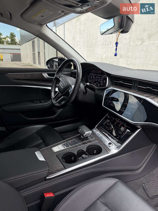 Седан Audi A6 2018 в Киеве