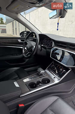 Седан Audi A6 2018 в 
