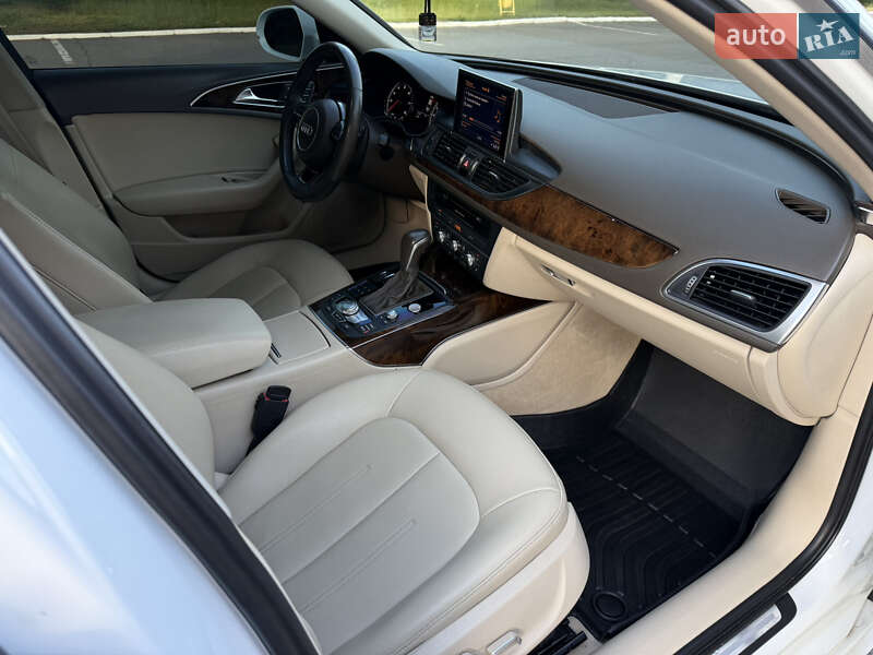 Седан Audi A6 2017 в Ромнах