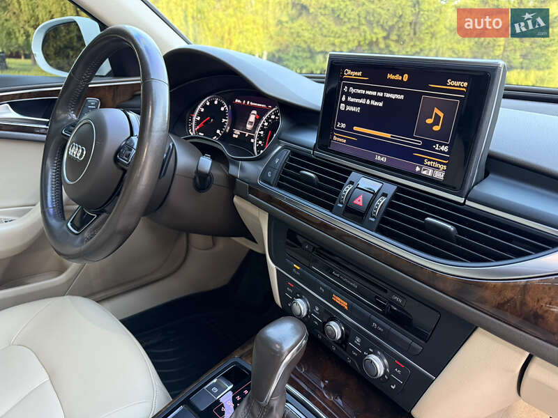 Седан Audi A6 2017 в Ромнах