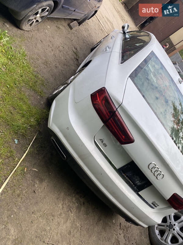 Седан Audi A6 2017 в Городку