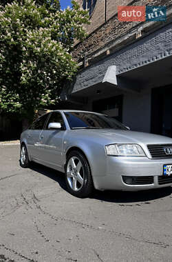 Седан Audi A6 2004 в 