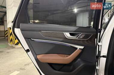 Седан Audi A6 2018 в 