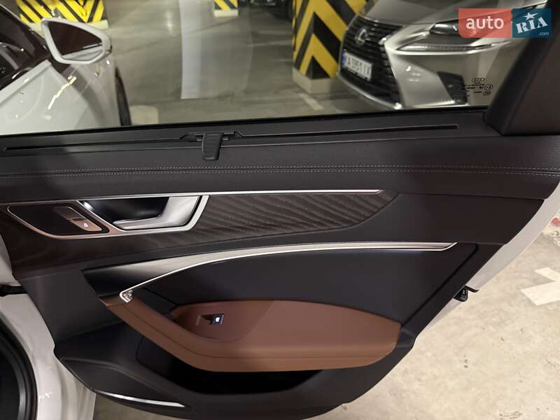 Седан Audi A6 2018 в Киеве
