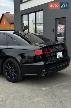 Седан Audi A6 2016 в 