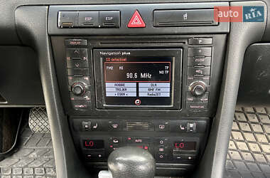 Универсал Audi A6 2002 в 