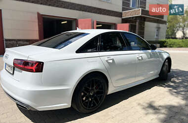 Седан Audi A6 2017 в 