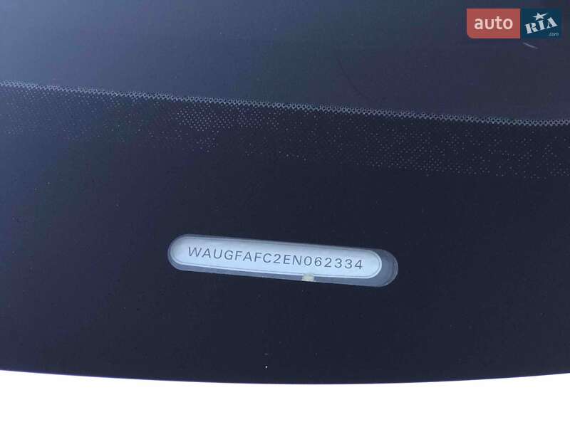 Седан Audi A6 2014 в Луцке