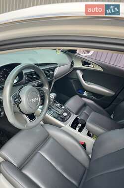 Универсал Audi A6 2012 в 