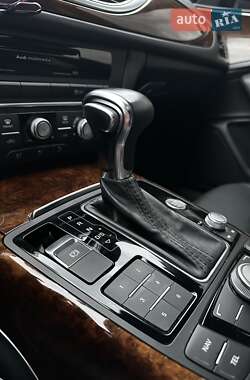 Седан Audi A6 2013 в 