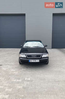 Седан Audi A6 1996 в 