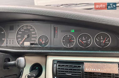 Седан Audi A6 1996 в 