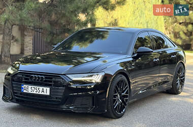 Седан Audi A6 2018 в 