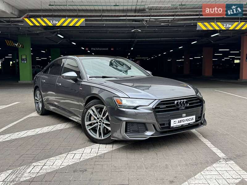Седан Audi A6 2021 в 