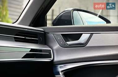 Седан Audi A6 2019 в 