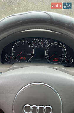Универсал Audi A6 2003 в 