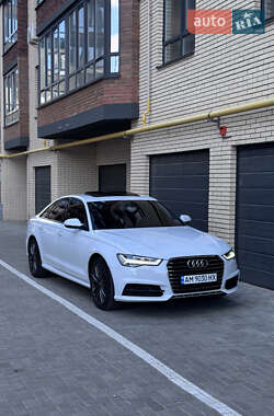 Седан Audi A6 2016 в 