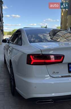 Седан Audi A6 2016 в 