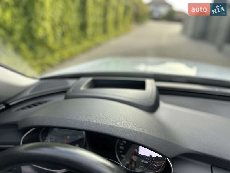 Седан Audi A6 2016 в Одессе