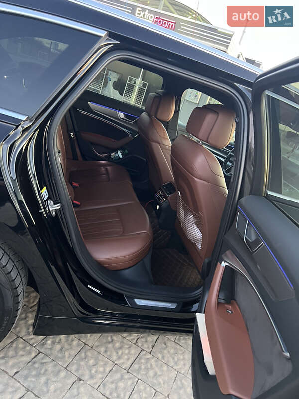 Универсал Audi A6 2019 в Львове