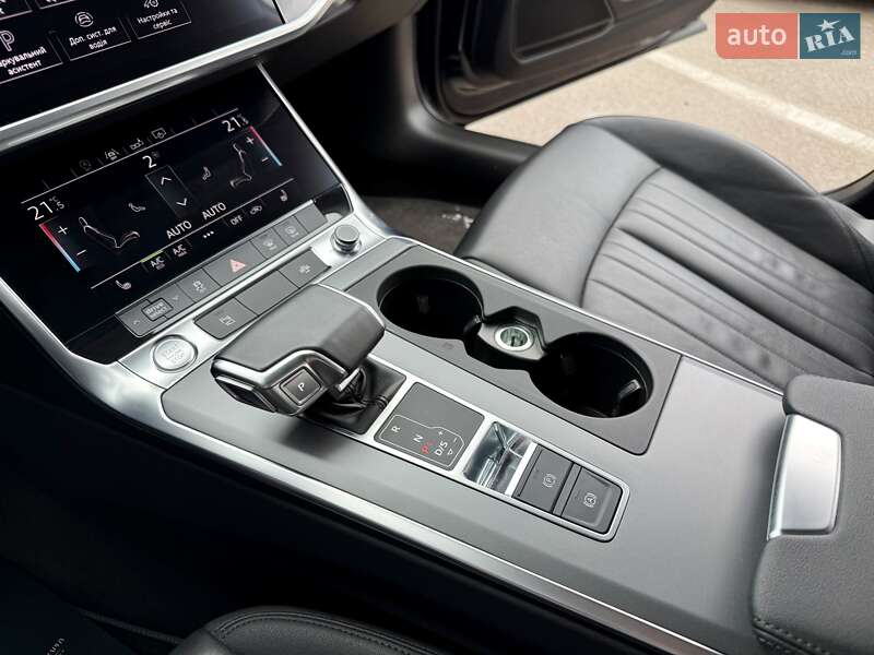 Универсал Audi A6 2019 в Киеве