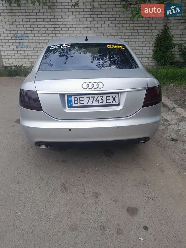 Седан Audi A6 2004 в 