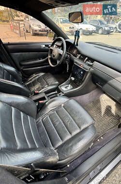 Седан Audi A6 2002 в 