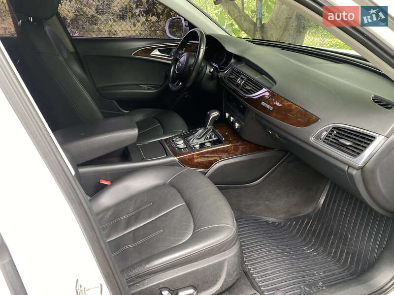 Седан Audi A6 2015 в Николаеве